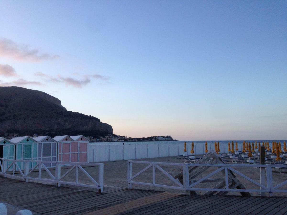Mondello Villa Nereidi Exterior photo